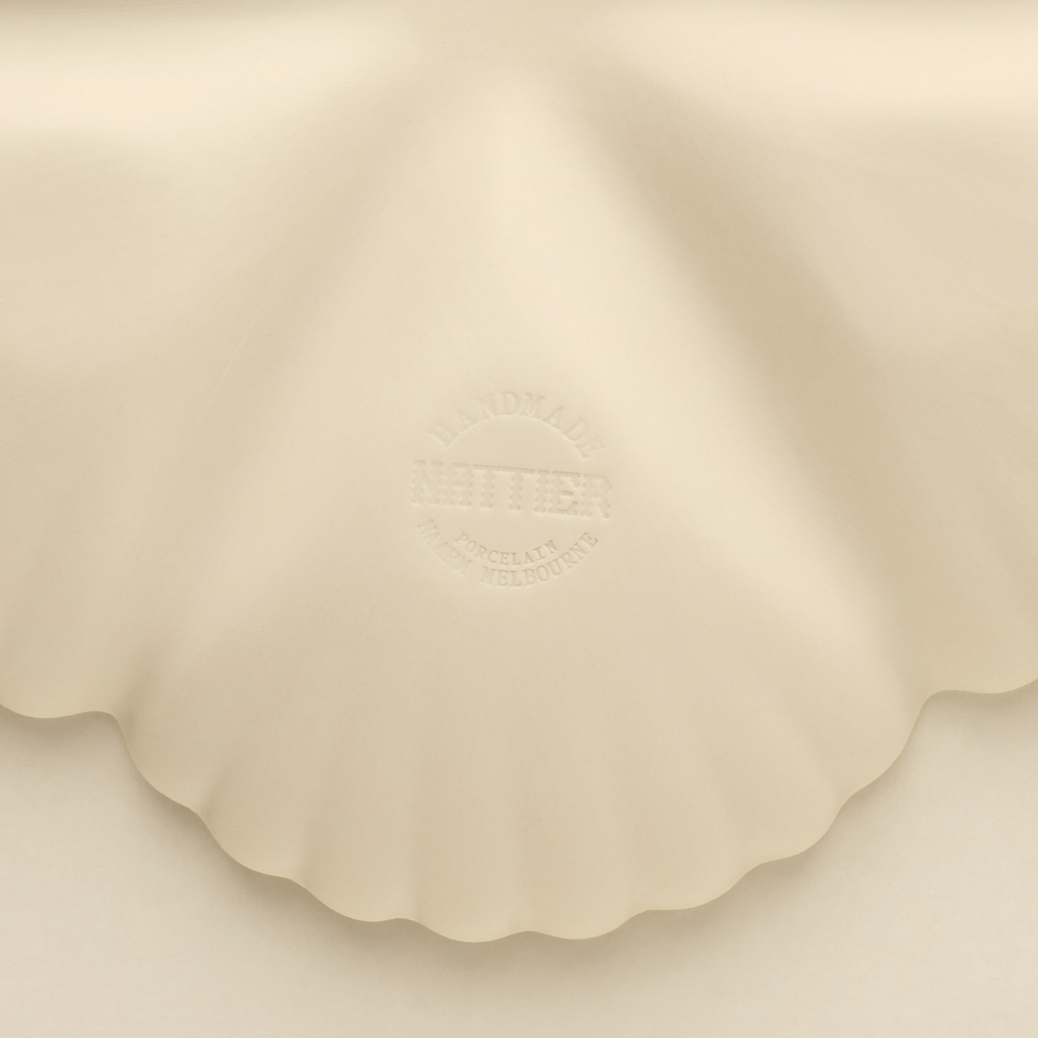 Mother of Pearl Oyster Plate 1/2 Dozen in Natural White
