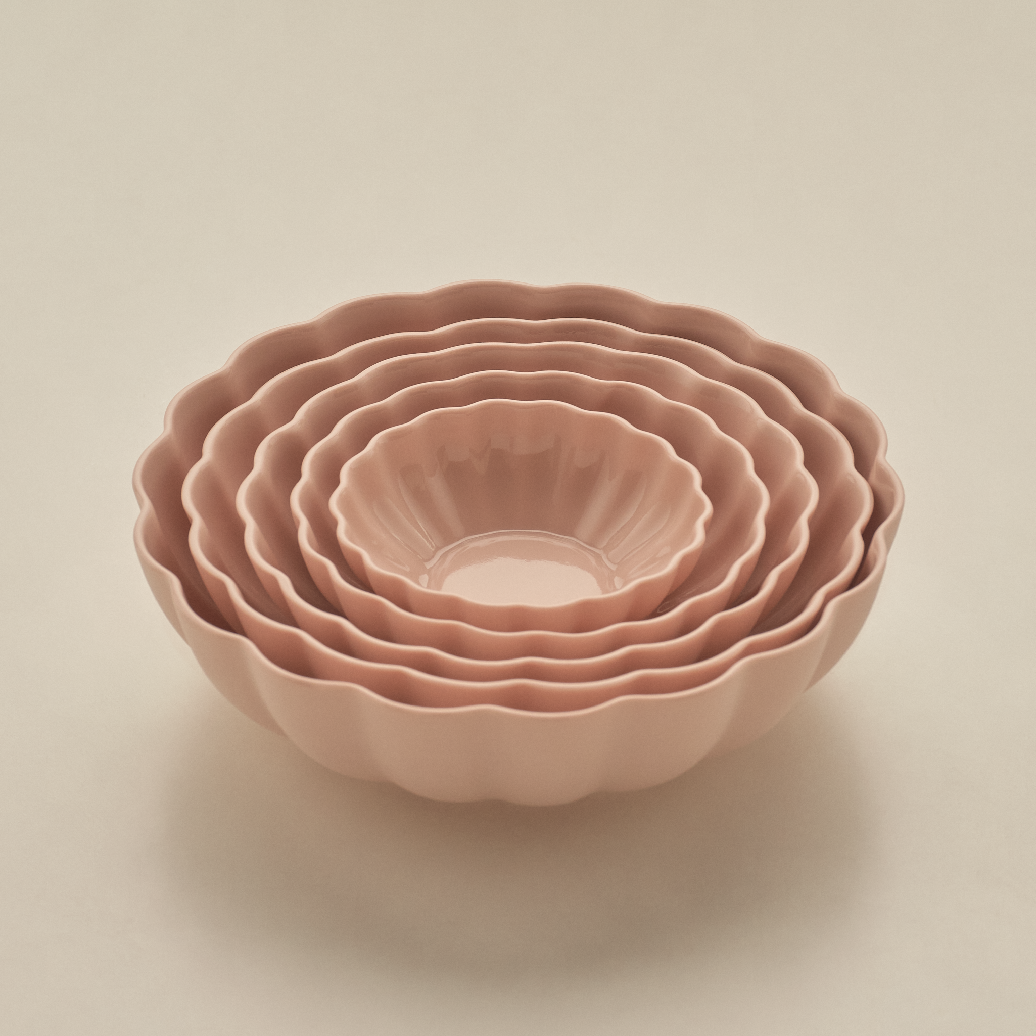 Complete set of 5 Fern Nesting Bowls in Whispery Pink