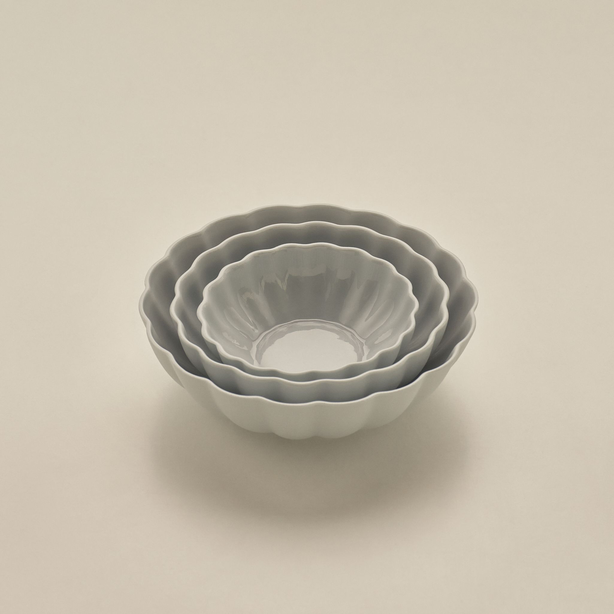 Medium Fern Nesting Bowl 15cm in Light Blue Grey