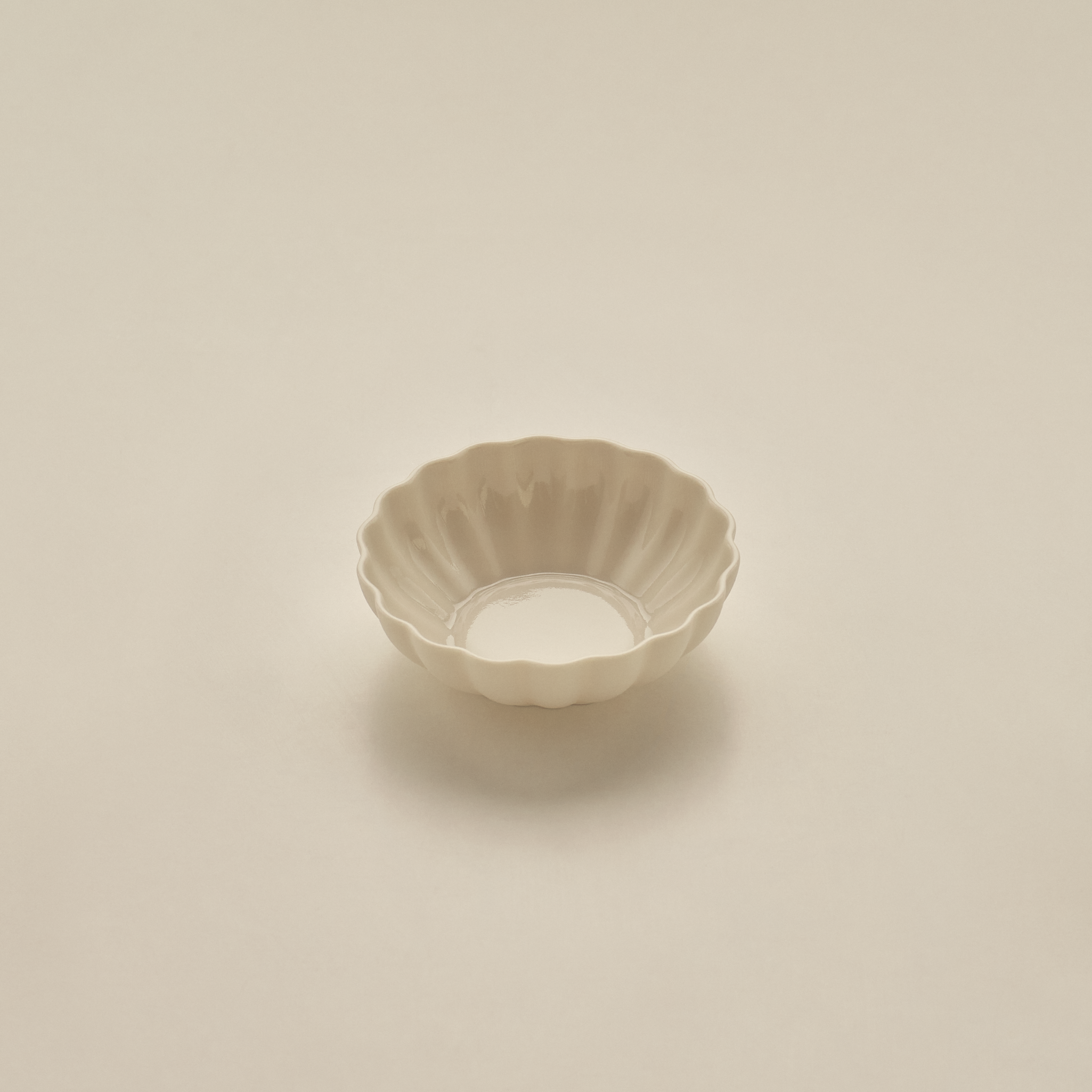 Extra Small Fern Nesting Bowl 10cm in Natural White