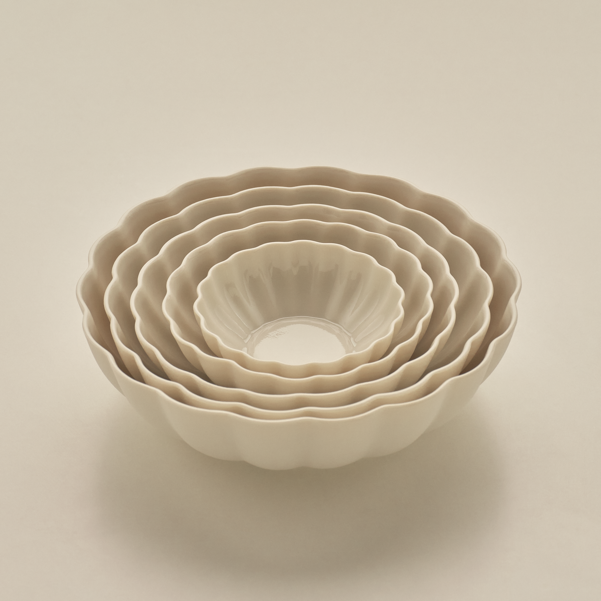 Complete set of 5 Fern Nesting Bowls in Natural White