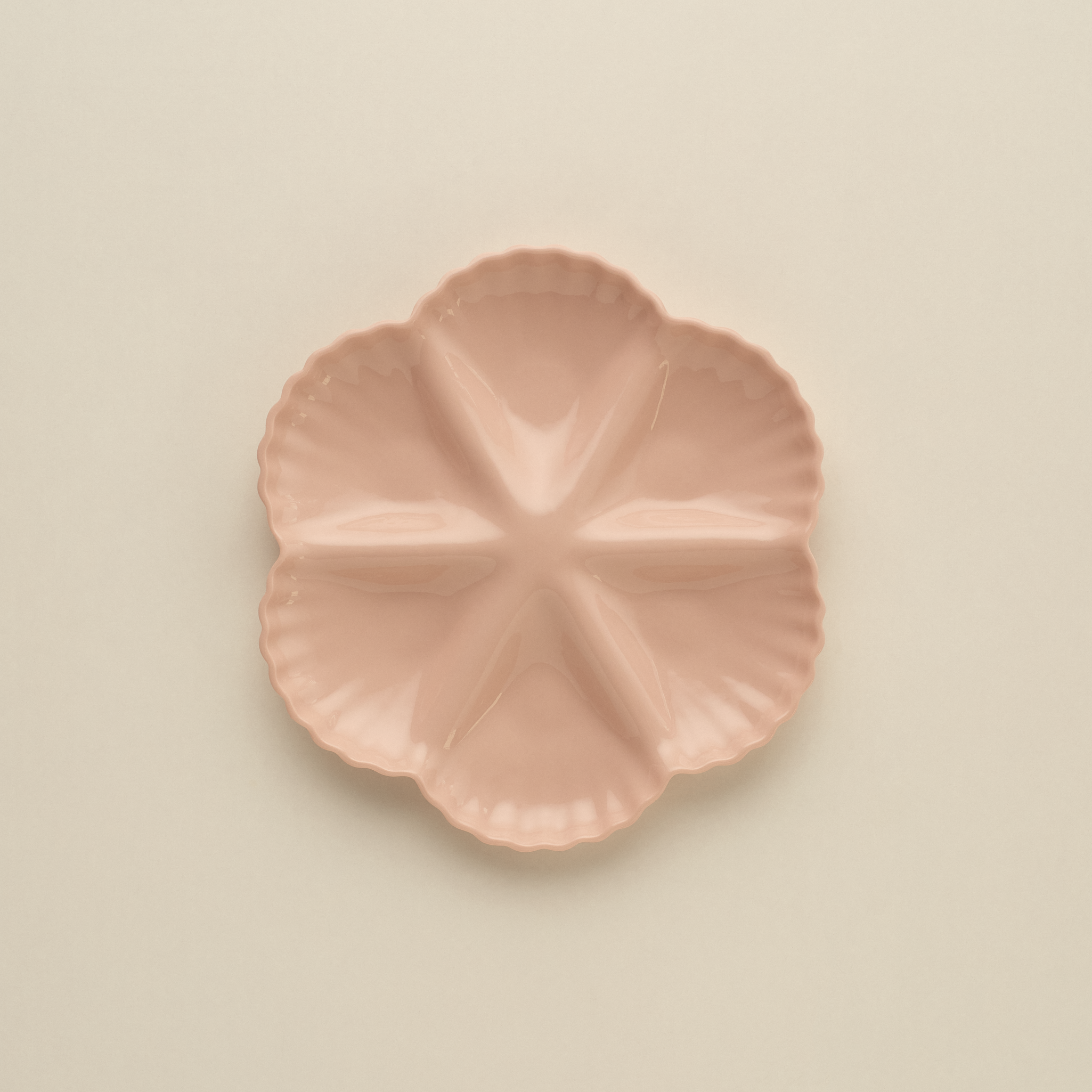 Mother of Pearl Oyster Plate 1/2 Dozen in Whispery Pink