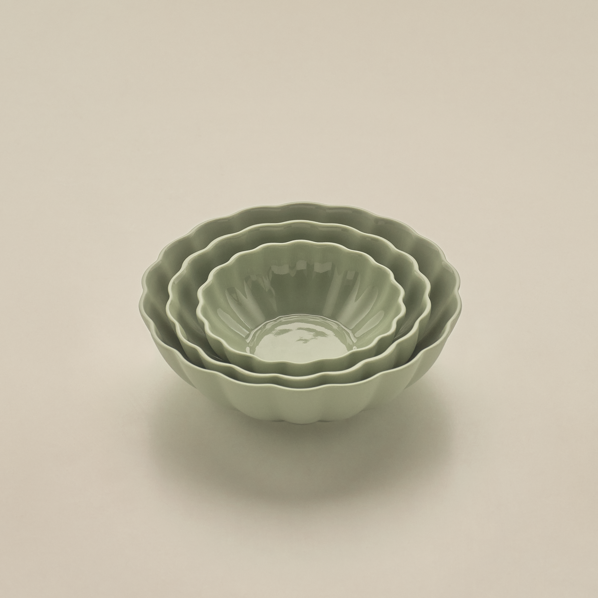 Medium Fern Nesting Bowl 15cm in Eucalypt Green