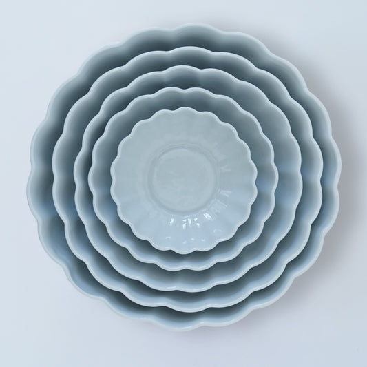 Extra Large Fern Nesting Bowl 21cm in Light Blue Grey