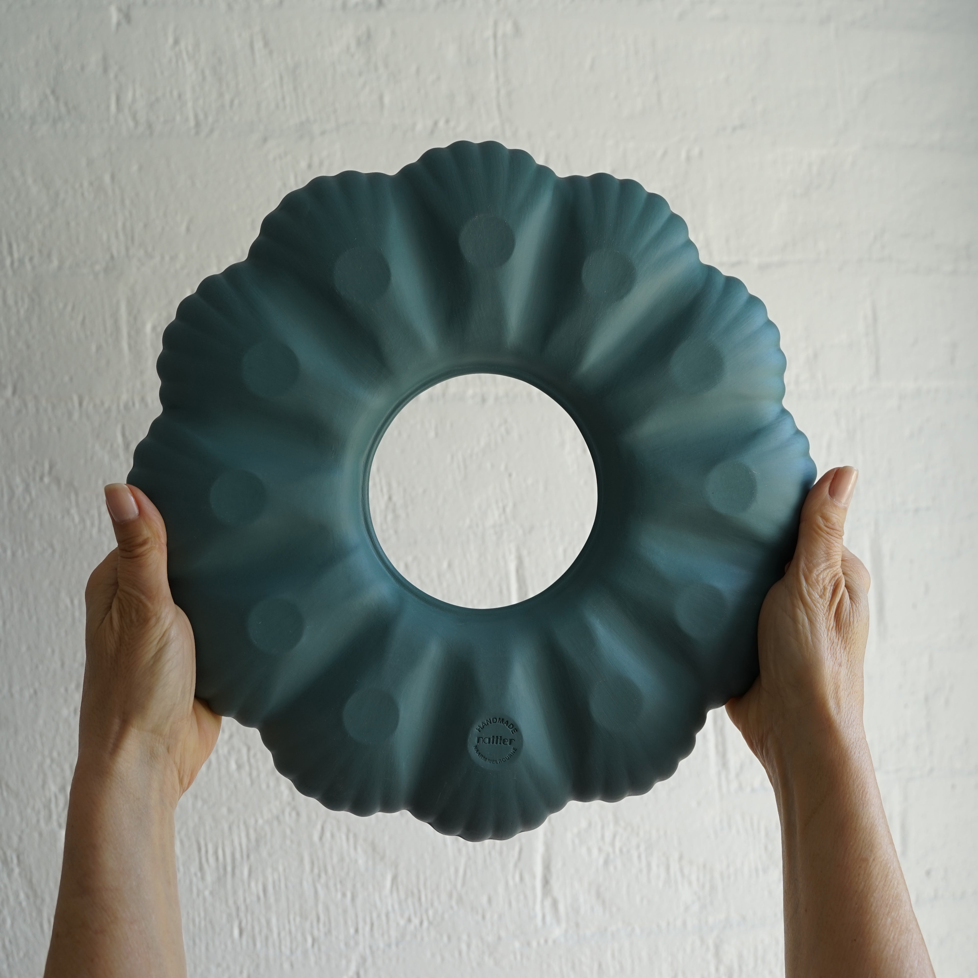 Mother of Pearl Oyster Plate Dozen in Dark Forest Green *Limited*