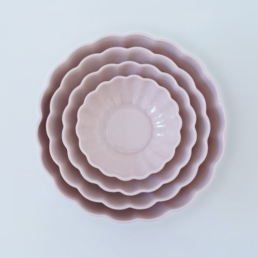 Large Fern Nesting Bowl 18cm in Whispery Pink