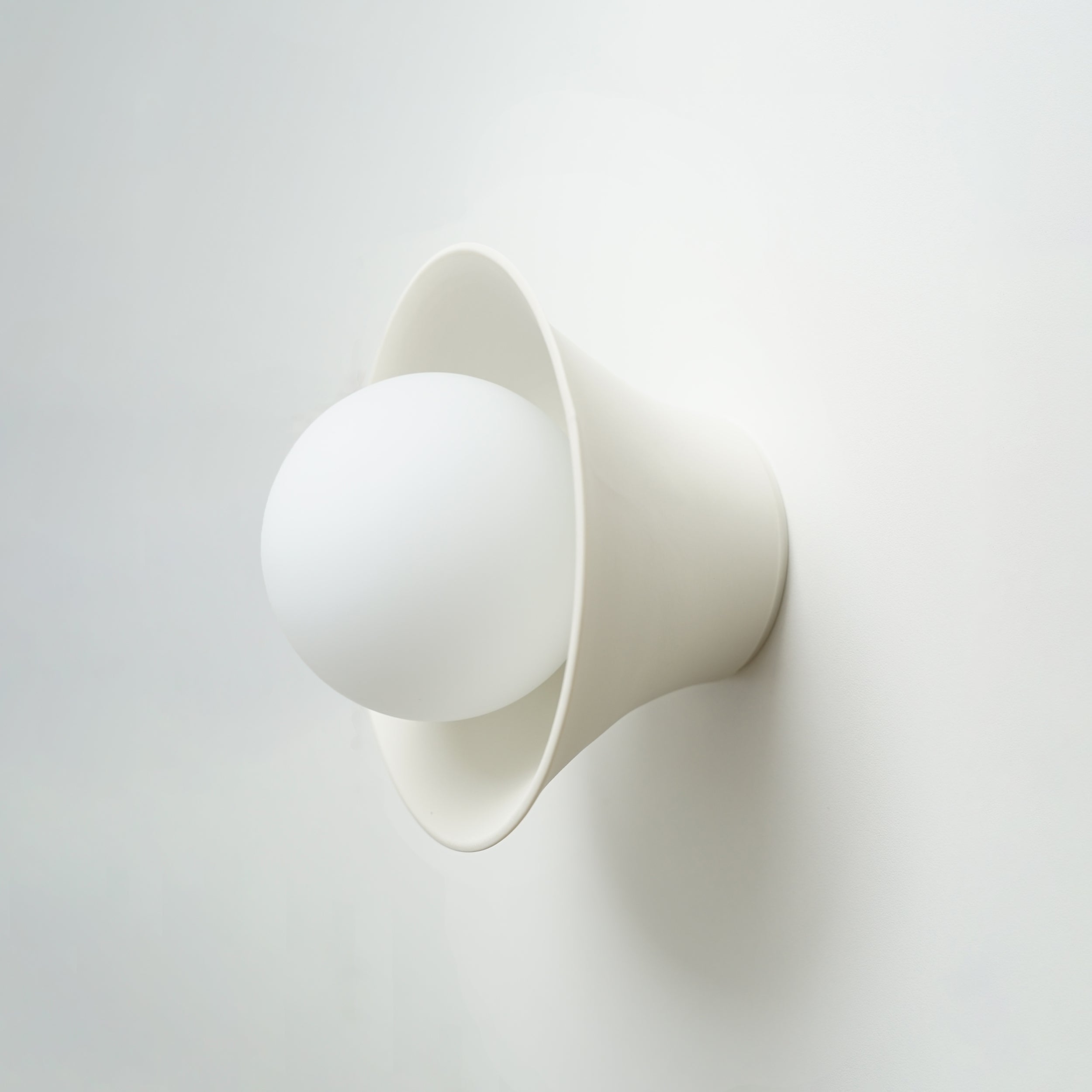 Pixie Wall Sconce in Natural White